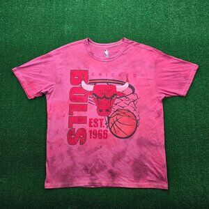 Chicago Bulls Tshirt Mens Large‎ Red NBA Basketball Sports Tie Dye Graphic Tee